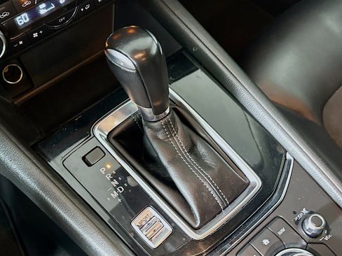 Used 2018 MAZDA CX-5 Touring image 24