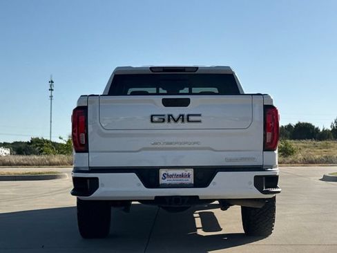 Used 2023 GMC Sierra 1500 Elevation w/ Preferred Package RWD image 8