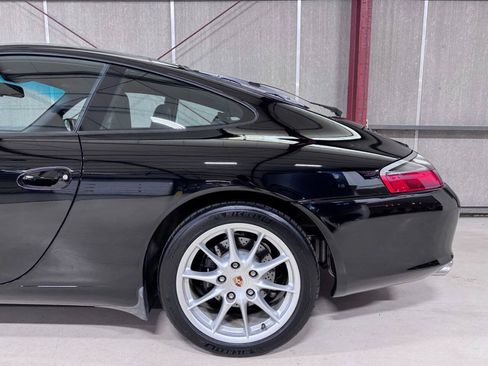 Used 2002 Porsche 911 GT3 RS image 11