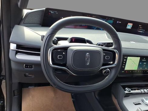 New 2025 Lincoln Navigator Reserve w/ Jet Appearance Package image 22