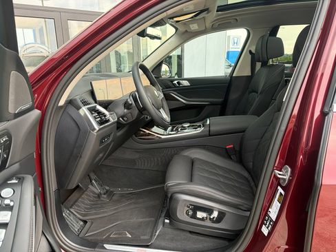 Used 2026 BMW X7 xDrive40i AWD/4WD image 10