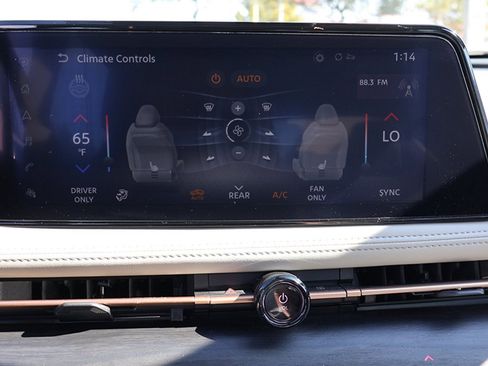 Used 2024 Nissan Ariya AWD image 52