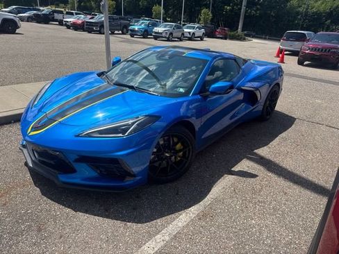 Used 2024 Chevrolet Corvette Stingray Preferred Conv w/ Z51 Performance Package RWD image 2