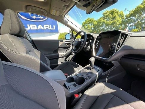 Used 2025 Subaru Crosstrek 2.5i Premium AWD/4WD image 17