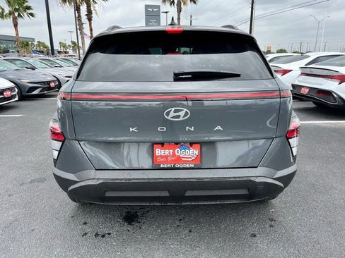 New 2026 Hyundai Kona SEL Sport FWD image 6