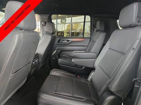 Used 2025 GMC Yukon XL Denali image 15