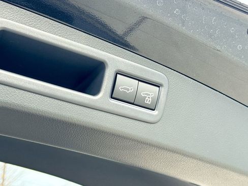 New 2026 Lexus RX 450h AWD image 35