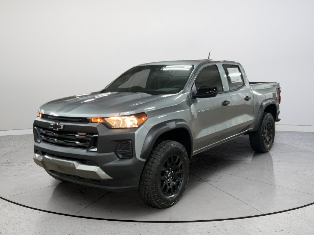 New 2026 Chevrolet Colorado Trail Boss AWD/4WD image 3