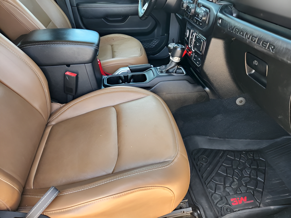 Used 2020 Jeep Wrangler Unlimited Rubicon AWD/4WD image 14