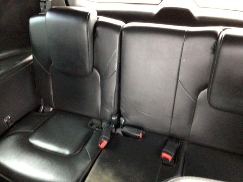 Used 2023 Nissan Armada SL w/ Midnight Edition Package RWD image 17