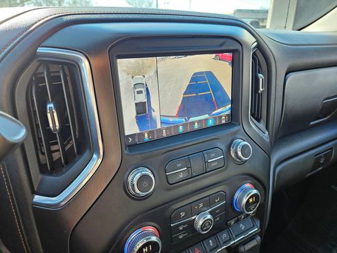 Used 2021 GMC Sierra 1500 AT4 w/ AT4 Value Package image 18