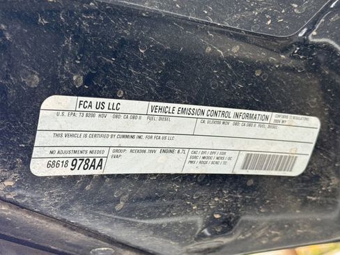 Used 2024 RAM 2500 Big Horn image 39