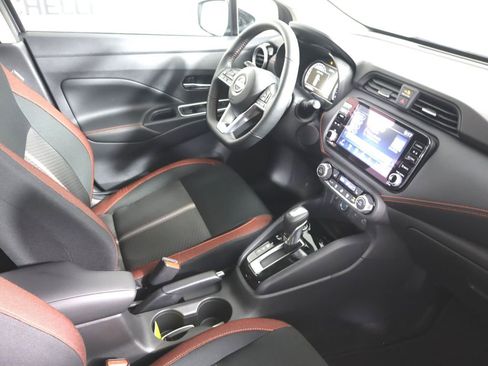 Certified 2025 Nissan Versa SR w/ Trunk Package image 25