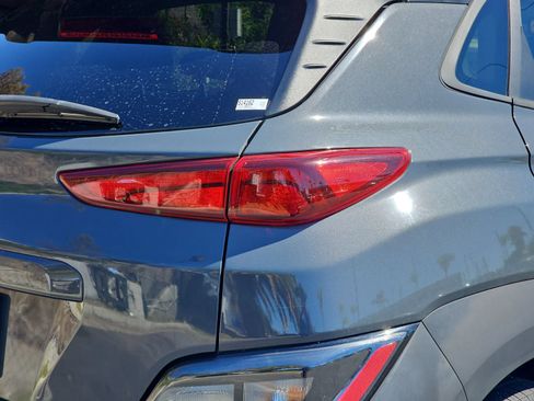Used 2023 Hyundai Kona SEL FWD image 11