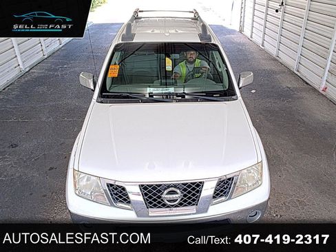 Used 2012 Nissan Frontier SL RWD image 1