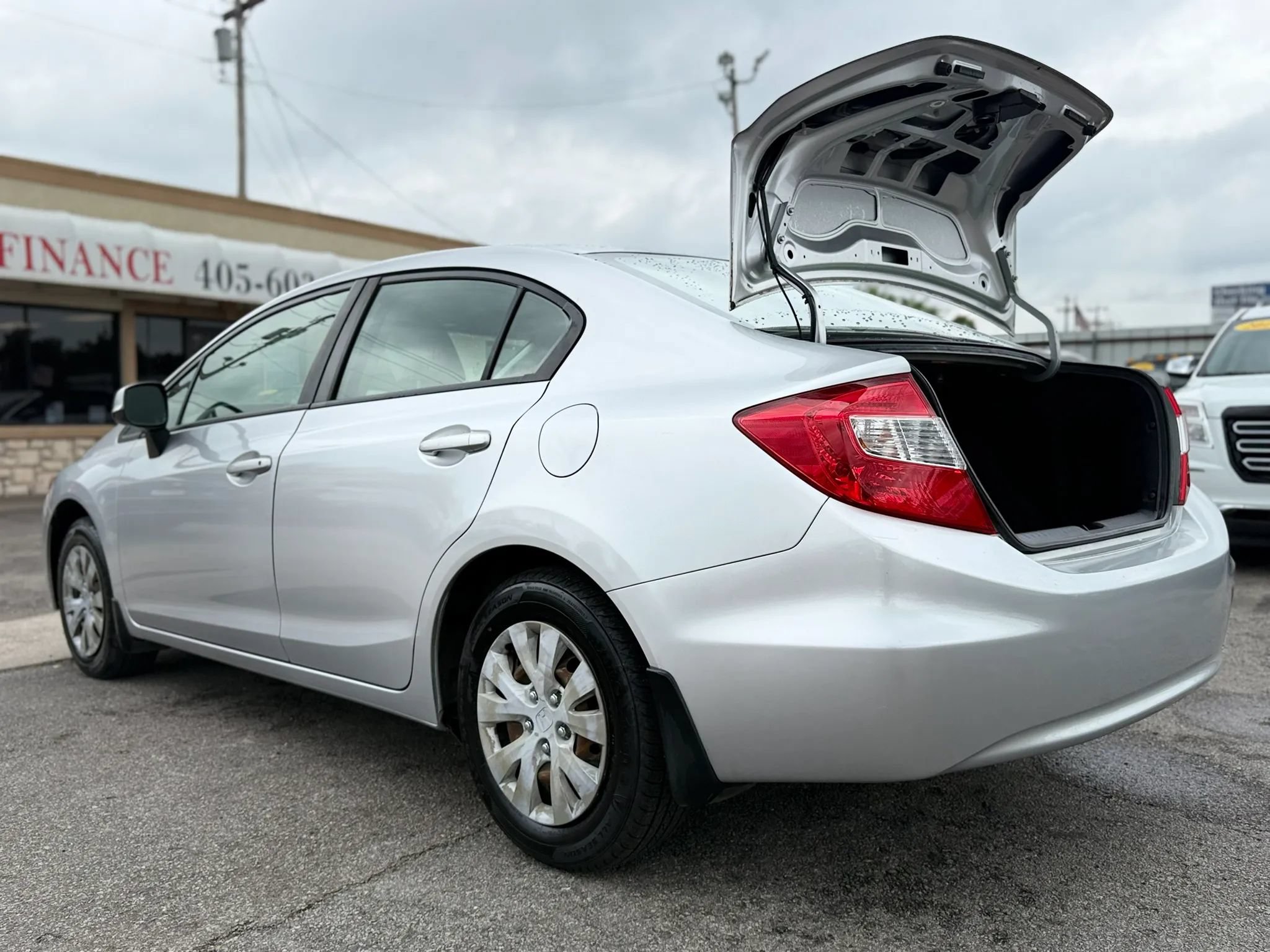 Used 2012 Honda Civic LX image 9