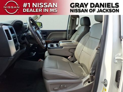 Used 2014 GMC Sierra 1500 SLT w/ SLT Crew Cab Value Package RWD image 23