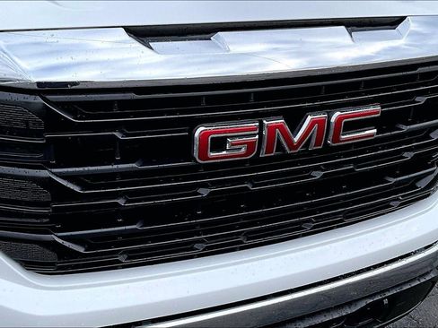 Used 2022 GMC Sierra 1500 Pro w/ Pro Value Package image 29