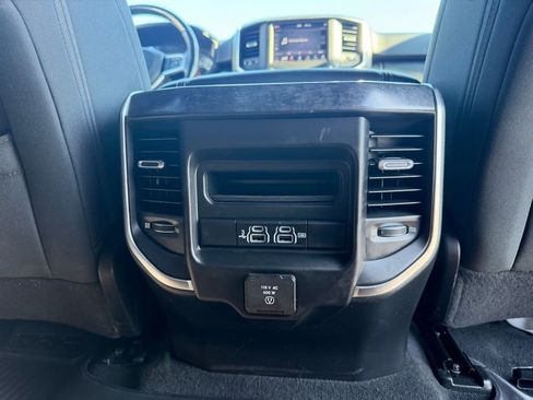 Used 2019 RAM 1500 Big Horn image 30