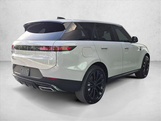 New 2026 Land Rover Range Rover Sport SE AWD/4WD image 2
