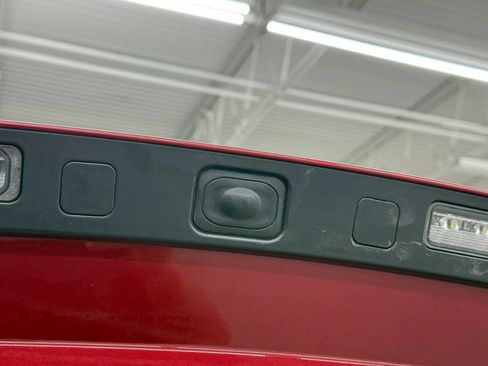 Used 2017 Jaguar F-TYPE R AWD/4WD image 42