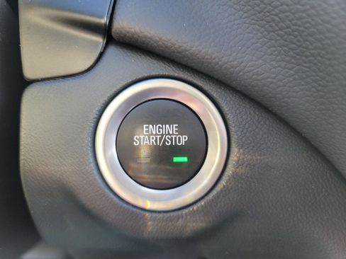 Used 2023 Chevrolet Equinox LT FWD image 31