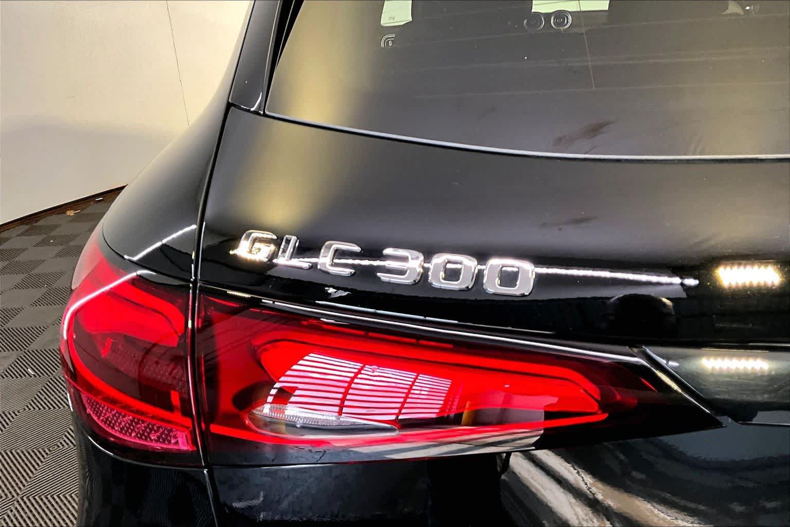 Certified 2026 Mercedes-Benz GLC 300 4MATIC image 33