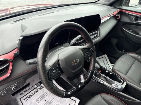 Used 2024 Chevrolet TrailBlazer RS image 17