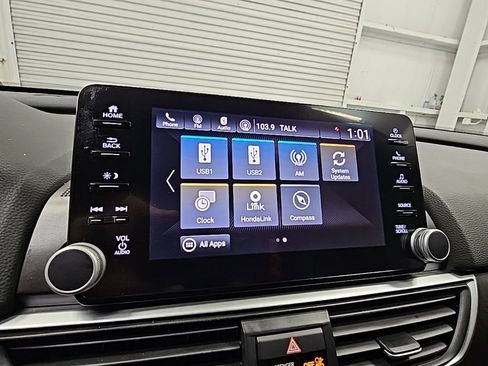 Used 2018 Honda Accord EX-L image 17
