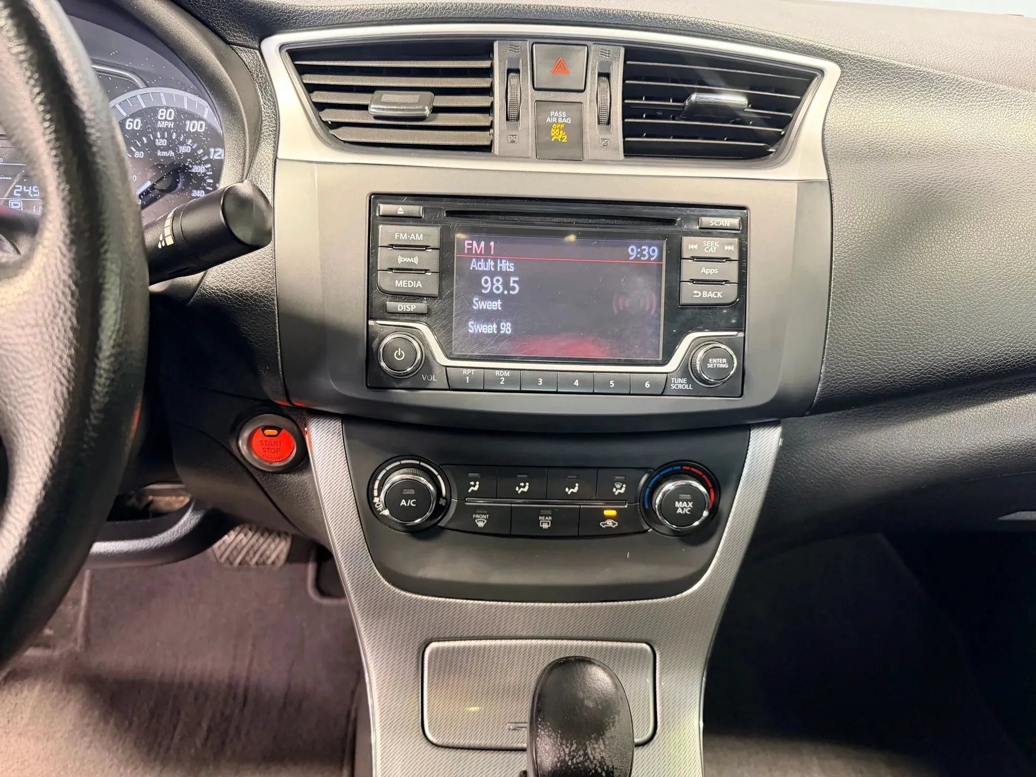 Used 2015 Nissan Sentra SR w/ Electronics Package FWD image 10