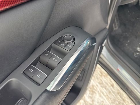 New 2026 Chevrolet Traverse RS image 19