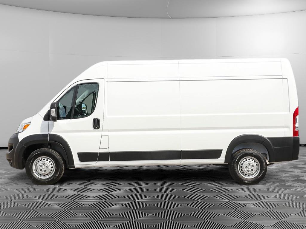 New 2026 RAM ProMaster 2500 w/ Convenience Group FWD image 3
