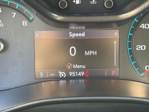 Used 2019 Chevrolet Colorado Z71 AWD/4WD image 17