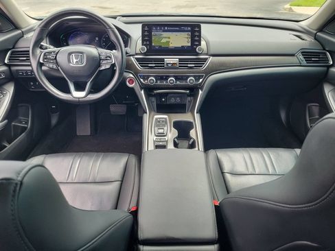 Used 2022 Honda Accord Touring image 10