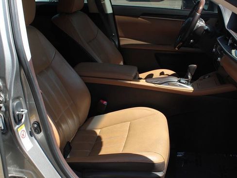 Used 2016 Lexus ES 350 image 25