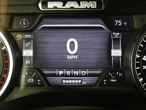 Used 2022 RAM 2500 Laramie w/ Night Edition AWD/4WD image 26