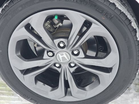 Certified 2023 Honda Accord EX image 11