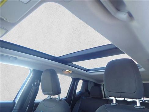 Used 2021 Jeep Renegade Latitude image 13