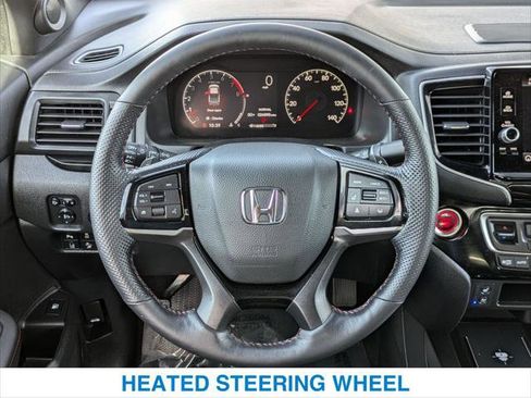Certified 2025 Honda Ridgeline Black Edition image 15