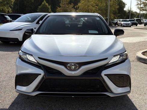 Used 2023 Toyota Camry XSE FWD image 8