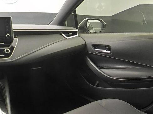 Used 2022 Toyota Corolla SE FWD image 15