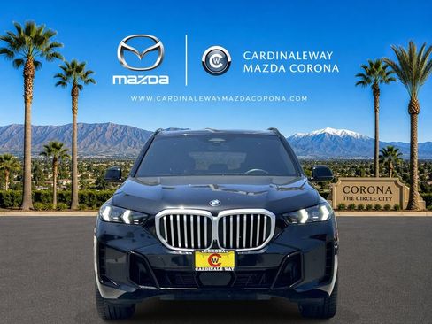 Used 2024 BMW X5 xDrive40i w/ M Sport Package AWD/4WD image 8