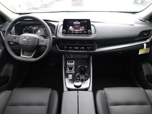 New 2026 Nissan Rogue SV AWD/4WD image 24