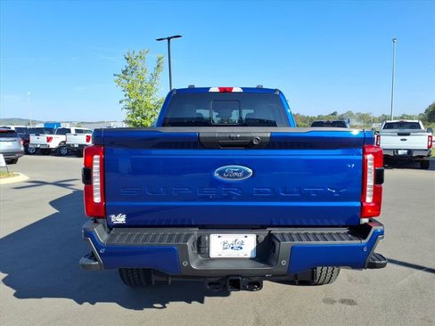 New 2026 Ford F250 XL w/ STX Appearance Package AWD/4WD image 4