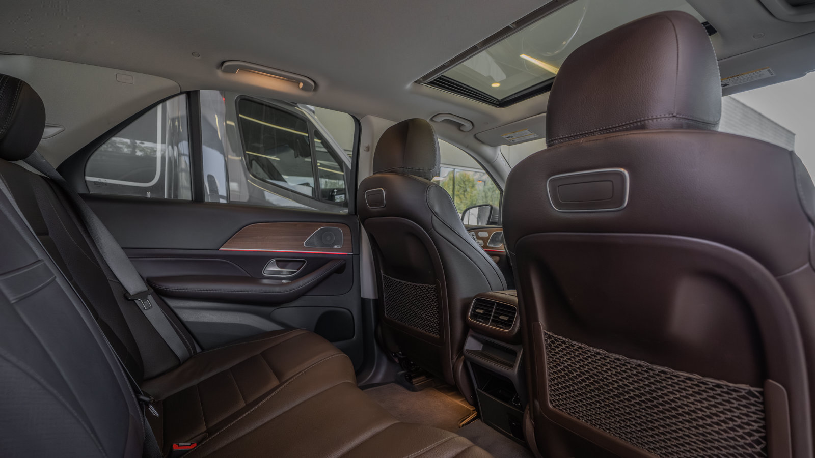 Used 2020 Mercedes-Benz GLE 350 4MATIC image 28