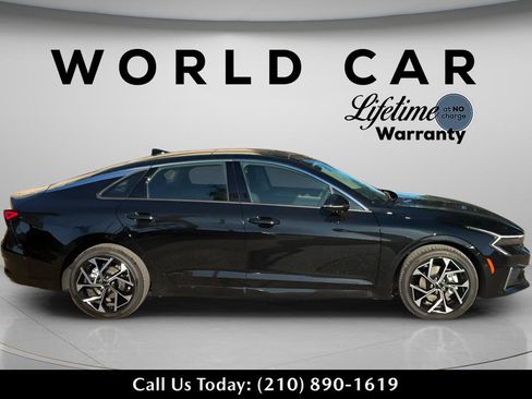 New 2026 Kia K5 EX image 2