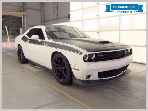Used 2021 Dodge Challenger R/T Scat Pack w/ T/A Package RWD image 1