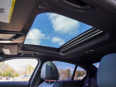 Used 2020 BMW M340i xDrive w/ Parking Assistance Package image 33