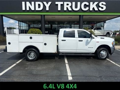 Used 2022 RAM 3500 Tradesman w/ Chrome Appearance Group AWD/4WD image 1