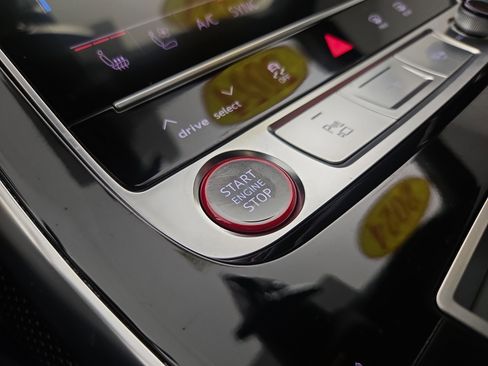 Used 2024 Audi SQ7 Prestige image 28